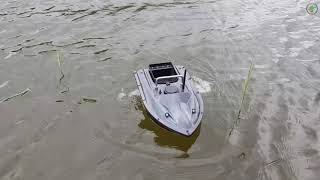 Zanlure RC boat - In action filmed by friend