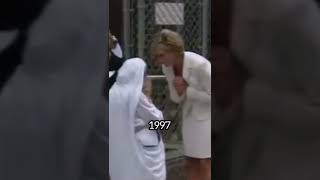 The Queen Elizabeth And Princess Diana Greeting Princess Teresa #shorts #thequeenelisabeth