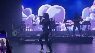 tove lo - talking body (Santiago, Chile 20/03/2023)