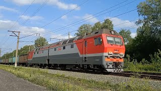 2ЭС6-1086 с полувагонами