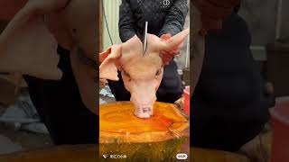 Chef cuts pork head to cook #shorts #pork #food