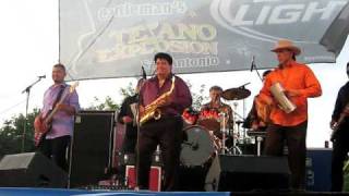 Fito Olivares- Tejano Explosion 2011- El Colesterol