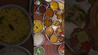 Goa mai rajasthani khana ka maza he alag hai #sanchitmadan #minivlog #goa #goafood #goafoodblogger