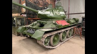 Walk Around T34/85 Tank