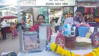 Kyu Power Lifter Champion लड़की ko kholni Padi Juice ki Dukan, Hindmata Coffee Corner Dadar