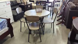 COMEDOR BAJO 4 SILLAS A TAN SOLO $129.99