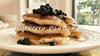 fluffy vegan blueberry pancakes | mornings at the cabin