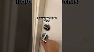 oMg iM sTucK in tHe bAthrOom #trending #foryou #foryoupage #trollface #memes #trend #viral