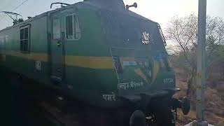 Double WAG-9 With Freight Train Crossing With Vadnagar Intercity Express #indianrailways