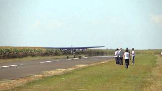 landing cessna 152