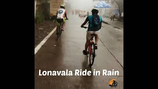 its Raining in Lonavala