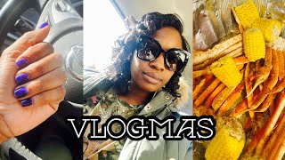 VLOGMAS DAYS 10-12| ENJOYING CRABLEGS + LAST MINUTE SHOPPING + HOLIDAY HAIR & NAILS 💅