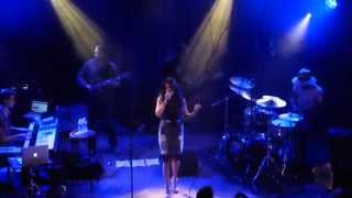 Valerie (Amy Winehouse cover) - Nikki Yanofsky @ Divan du monde