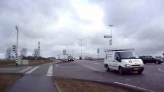 A1 Ambulance 07-102 onderweg naar de Achtmorgenstraat Dodewaard.