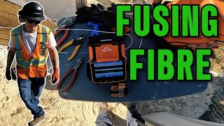 FIBRE OPTIC FUSION SPLICING, AERIAL TO UNDERG