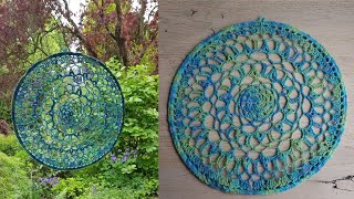 CROCHET TUTORIAL: How to crochet a MANDALA WINDOW HANGER