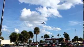 A340 on final Miami