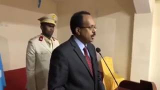 DEG DEG  Madaxweyne Farmaajo oo Shir Jaraa'id qabtay 1