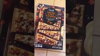 Pumpkin & Feta Flatbread Pizza from Aldi. #aldi #aldifinds #aldishopping #pumpkin #flatbread #feta