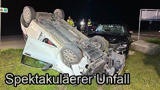 🚒 Fahrzeugüberschlag nach Kollision auf B171 in Radfeld 🚑