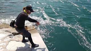 FishingWithNas Episode 11 - Fishing for Trevally With Hair As Fishing Line