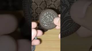 Unboxing Oreo Cookies: Gotcha Bulbasaur! #pokémon #satisfying