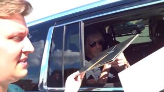 Roger Waters, Pink Floyd, signing autographs in Atlanta, GA 7/16/17