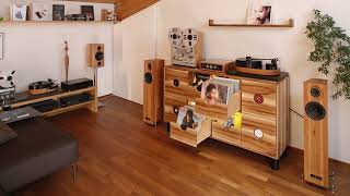 Schallplattenschrank und Hifi-Sideboard aus fränkischem Rüster (so heißt das Holz der Ulme)