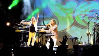 Yes - "Roundabout" - Porto Alegre, 26-5-2013 (fim do show)