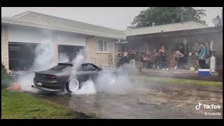 S15 rippin a skid in the yard | NZ | raining