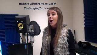 Ashleigh Burns sings Nella Fantasia