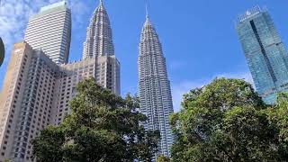 10,000 STEPS OF BRISK WALK AT KLCC