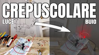 Il crepuscolare con 6 componenti elettronici.