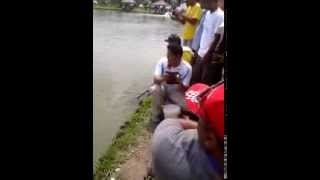 video pertandingan memancing warga OKU sempena hari OKU 2012 (disabled angler)