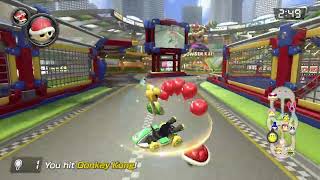 Mario Kart 8 Deluxe - Custom Items (Triple Red Shells) (Balloon Battle)