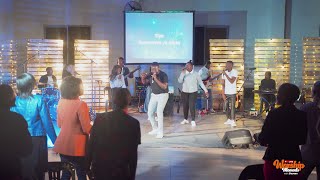 Ndinasangalala + Njonjonjo ft. Atu Jana || December Live Worship Moments