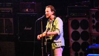 PJ20 - Pearl Jam - Ed New Song