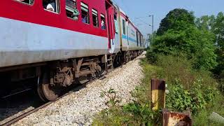 SPJ WDP4D hauled LHB Archana Express abiding caution signal