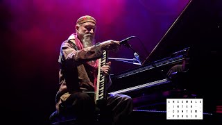 La minute contemporaine : "In C" de Terry Riley