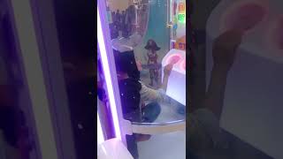 masukin bola ke lubangnya di bantu ibu #shorts #timezone #familyvlog #baby #cute #shortvideo