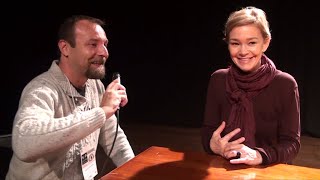 Câmera Mundi - Julia Lemmertz apresentando BLANK no Festival de Teatro de Curitiba