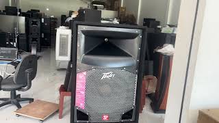 Giao lưu 30tr bộ karaoke Mỹ VIP Pevey sp2 bass khủng 0971998555