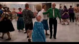 The Buttons and Bows Square Dance Club in La Mirada  8-4-07