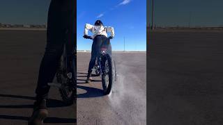 Gotta break in new tire on a surron 💨   #surron #surronlightbee #shortsvideo #stuntgirl #bikelife