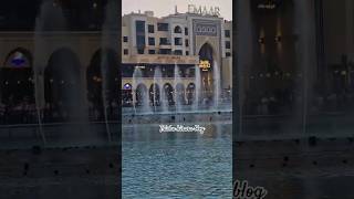 Amazing Dancing Fountain Dubai Mall #shorts  #dancingfountain  #amazing