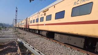 19272 HARIDWAR-BHAVNAGAR EXPRESS ARRIVING PATIALA.