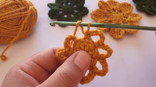 Crochet flower pattern for Absolute Beginners