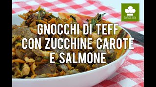 Gnocchi di teff con verdure saltate e salmone | Ricetta | Senza glutine e lattosio