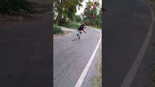 skating#viral#video#sahebganj#skating#road#roshan#skater#stunt#viral#video#youtubeshorts #video