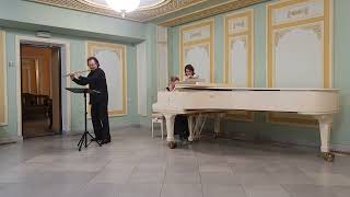 Franz Schubert – Arpeggione Sonata, D.821 (1824). Yuriy Shutko (flute), Anna Polishchuk (piano)